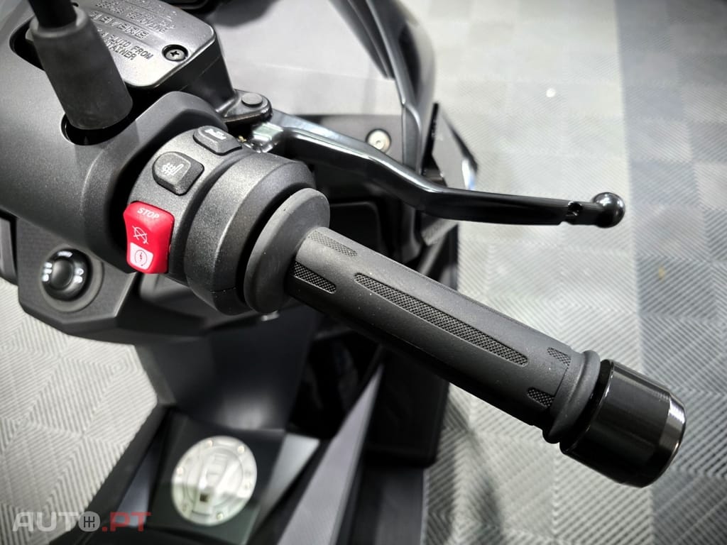 BMW C 400 GT Triple Black