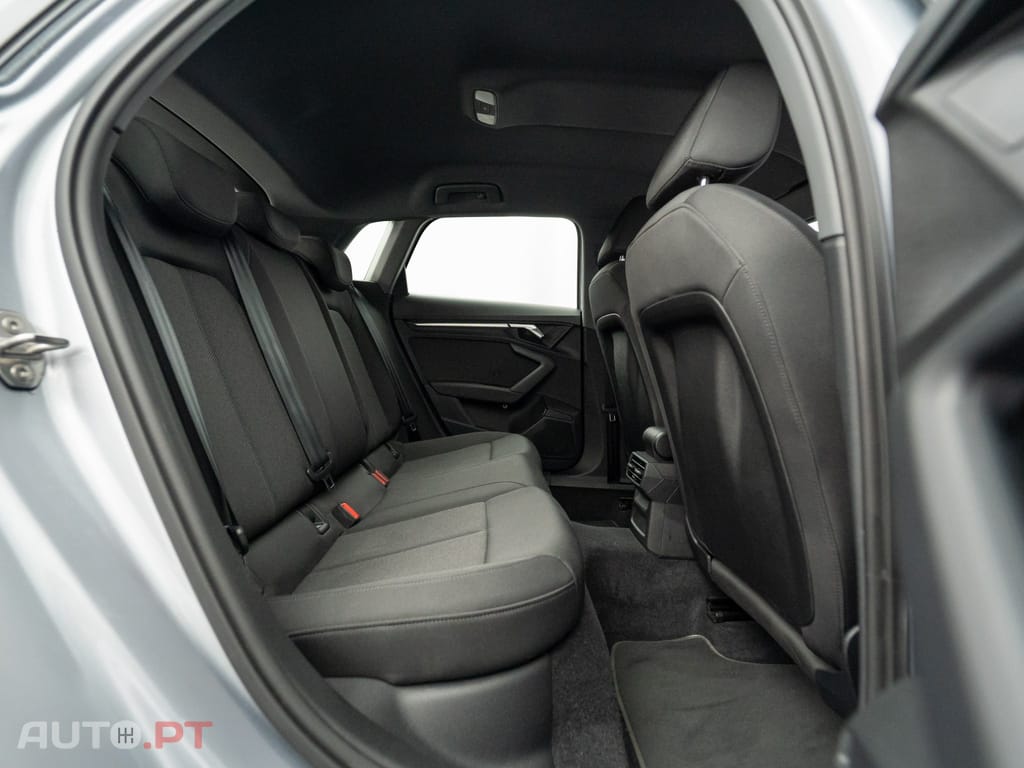 Audi A3 Sportback 30 TFSI Advanced