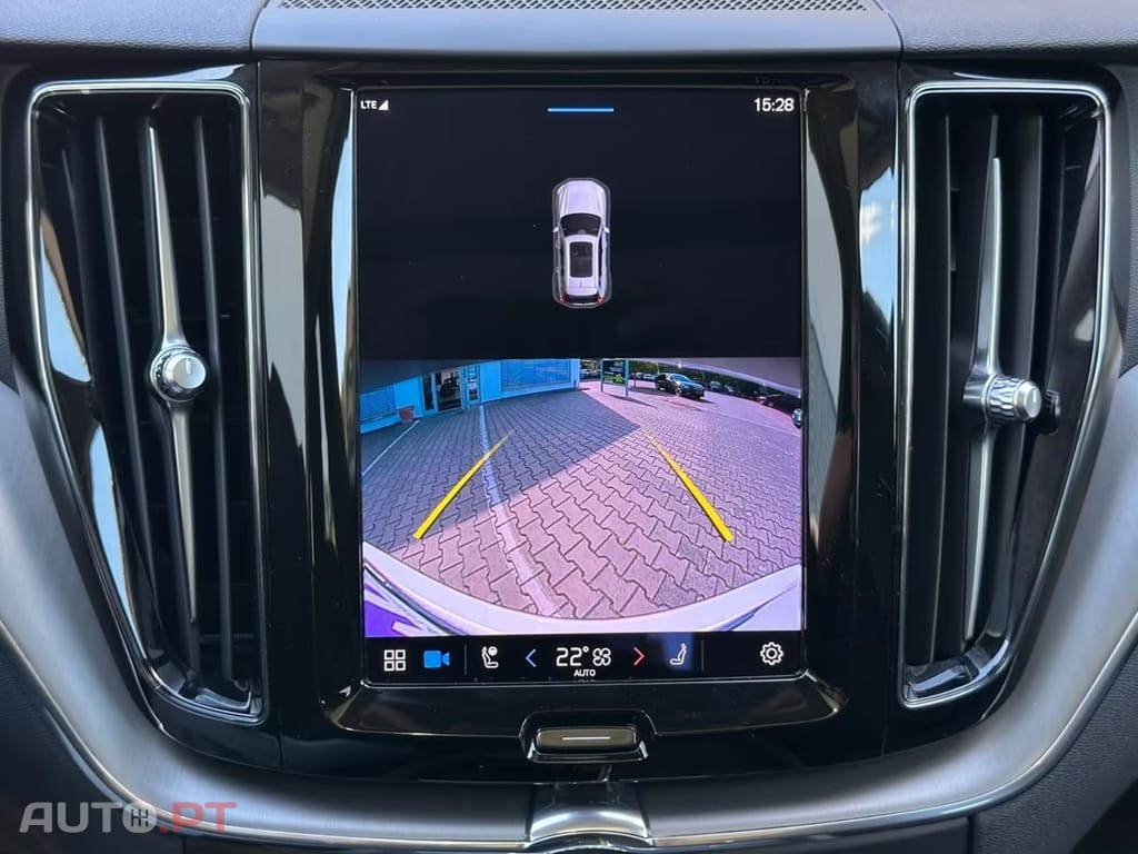 Volvo XC60 T8 Recharge AWD 
