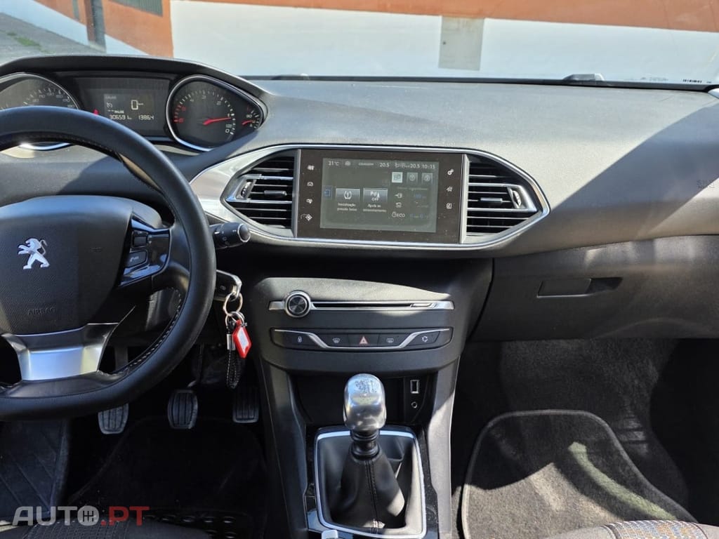 Peugeot 308 1.6 BlueHDi Style