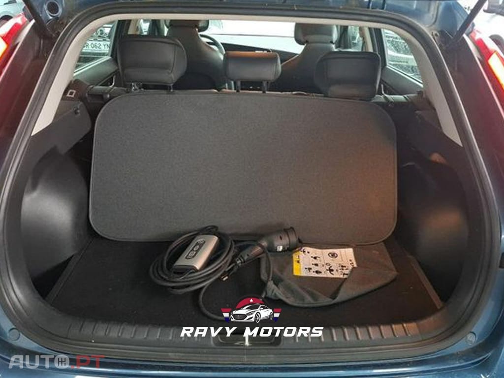 Kia Niro 64kWh Drive