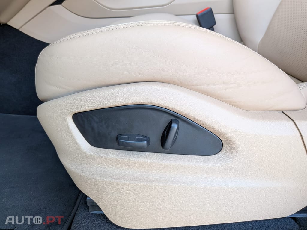 Porsche Cayenne E-Hybrid Tiptronic S