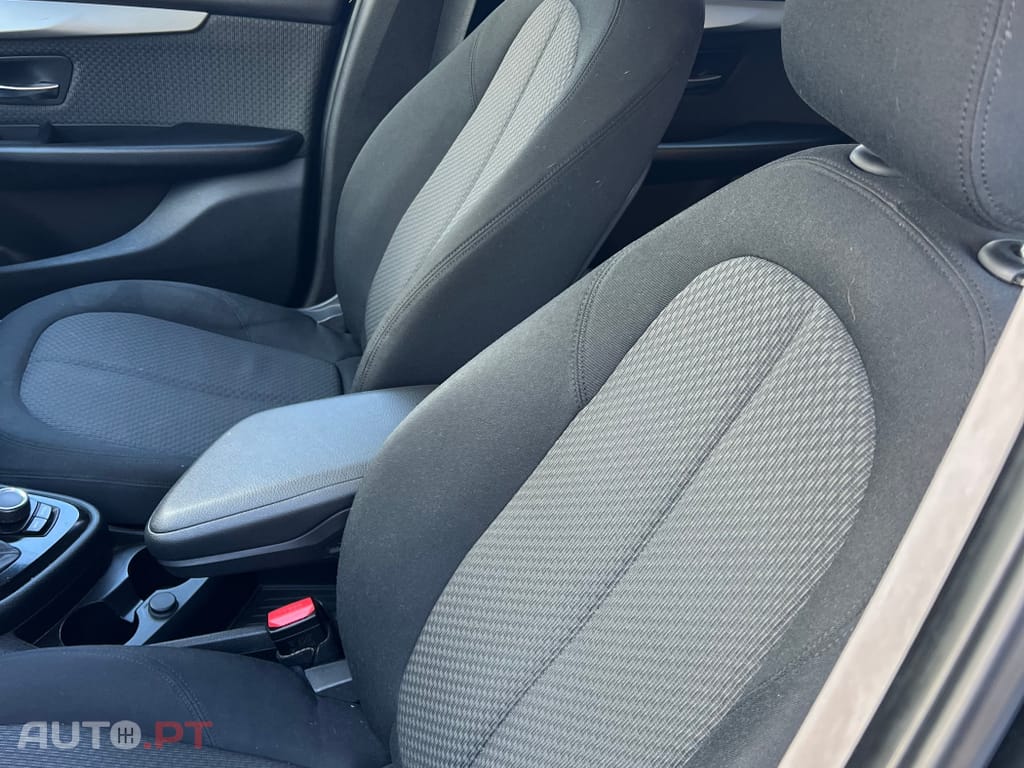 BMW 216 d Advantage
