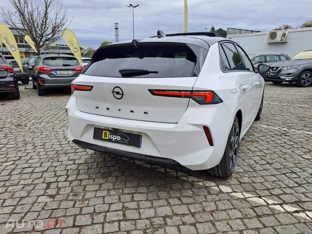 Opel Astra 1.2 Turbo Auto Ultimate