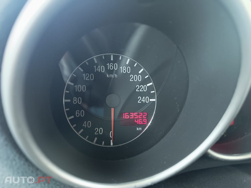 Alfa Romeo 147 1.6 TS Distinctive
