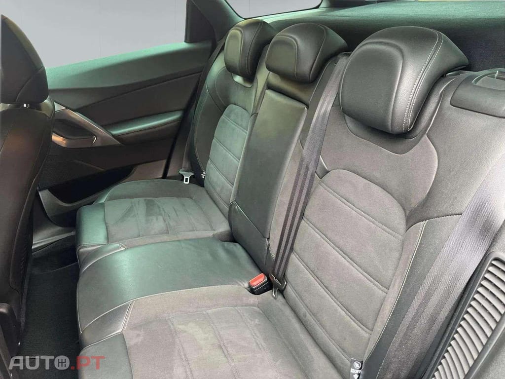 DS DS5  2.0 HDi Hybrid4 Business Class