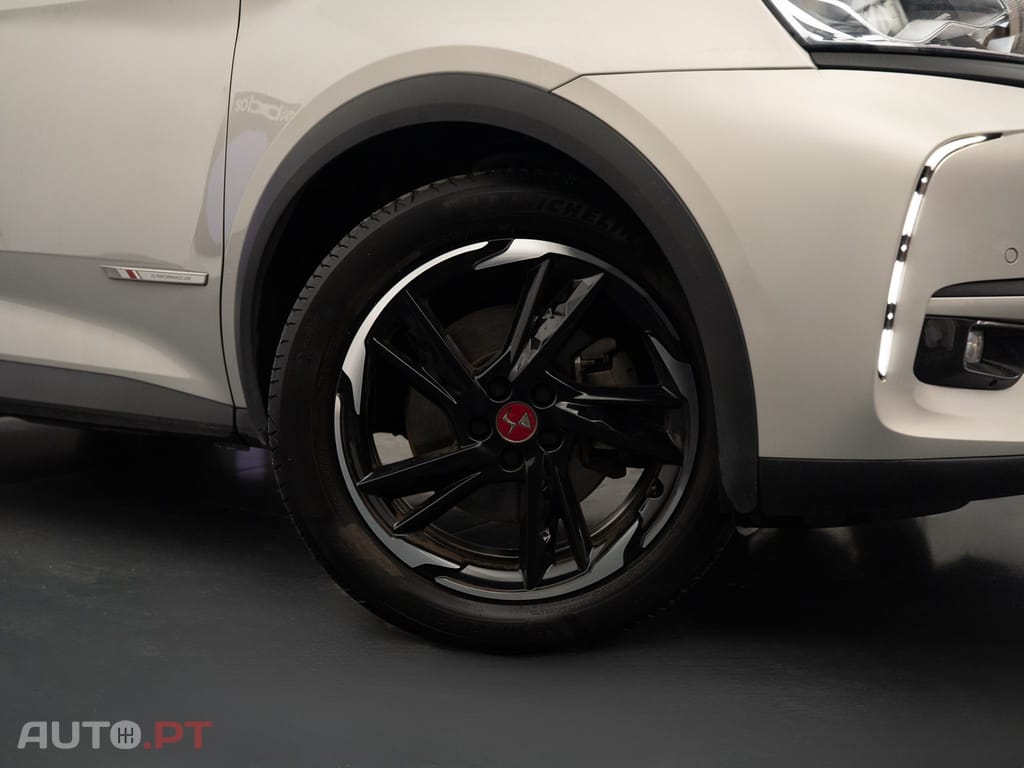 DS DS7 E-Tense Performance Line EAT8