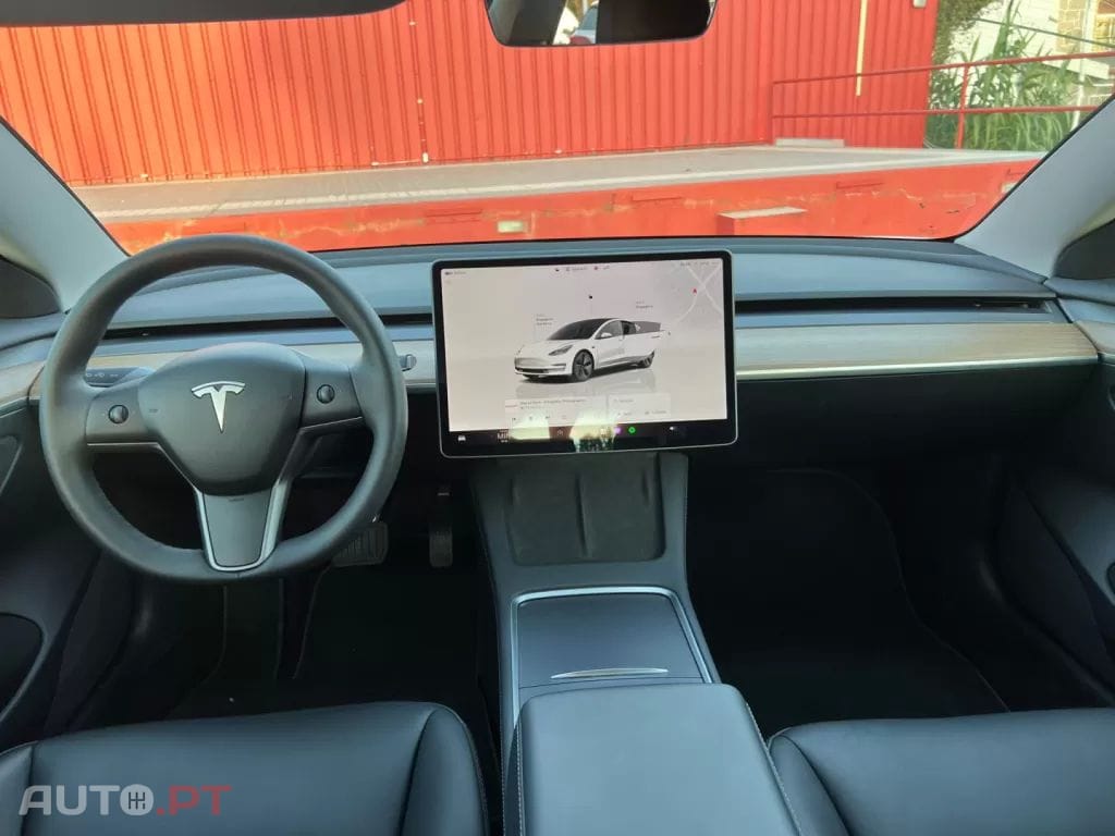 Tesla Model 3 Long Range AWD Dual Motor