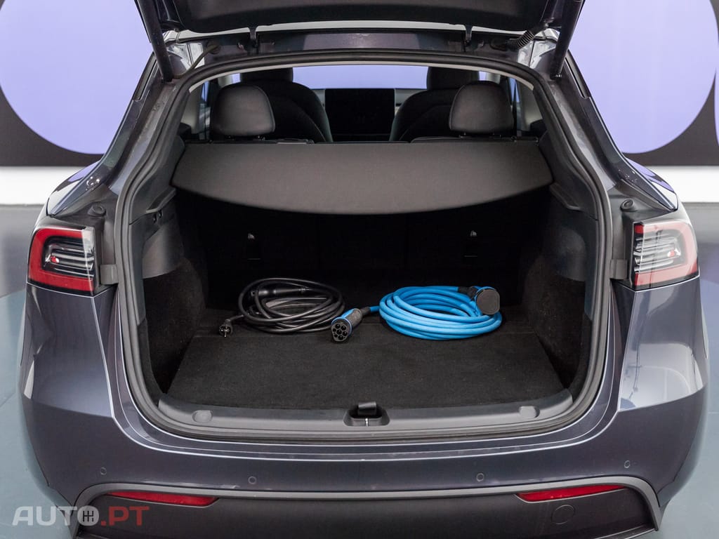 Tesla Model Y Long Range Tração Integral