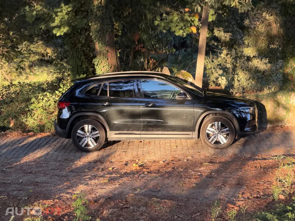 Mercedes-Benz EQA 300 4Matic AMG Line