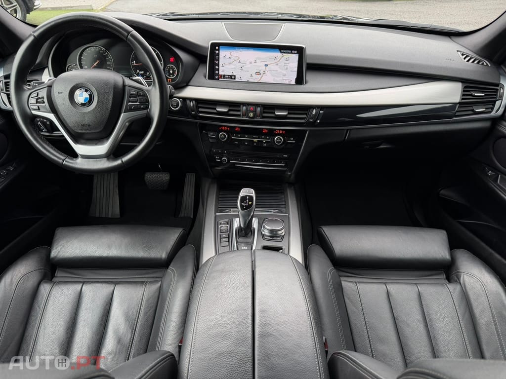 BMW X5 25 d sDrive Comfort 7L