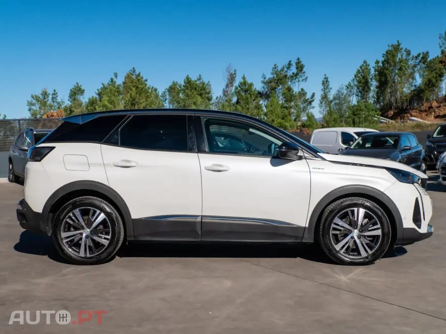 Peugeot 3008 1.6 Hybrid Allure Pack e-EAT8