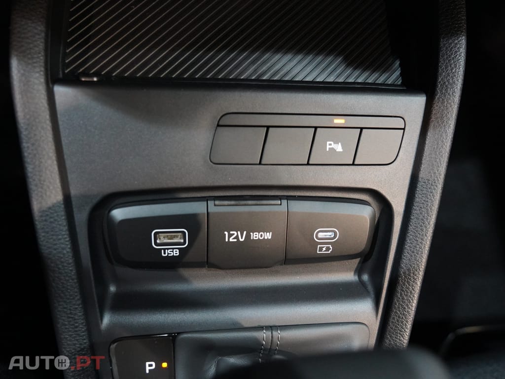 Kia Stonic 1.0 T-GDi Tech