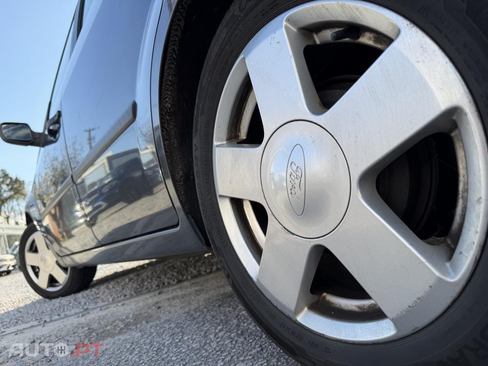 Ford Fiesta 1.25 First Edition