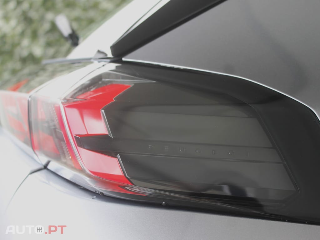 Peugeot 2008 1.5 BlueHDi Active Pack