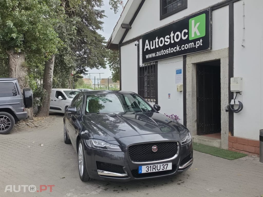 Jaguar XF 2.0 D Portfolio Aut.