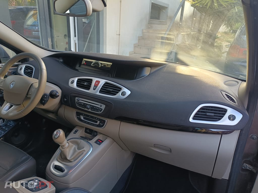 Renault Grand Scénic 1.9 dci