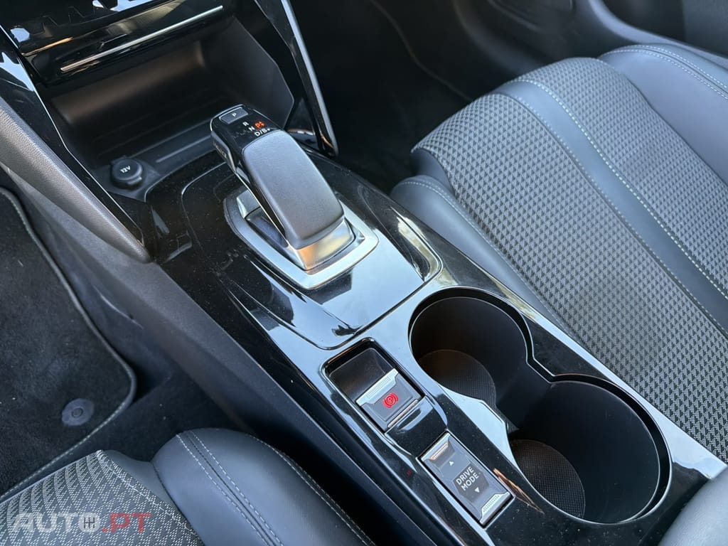 Peugeot E-208 50 kWh GT Line