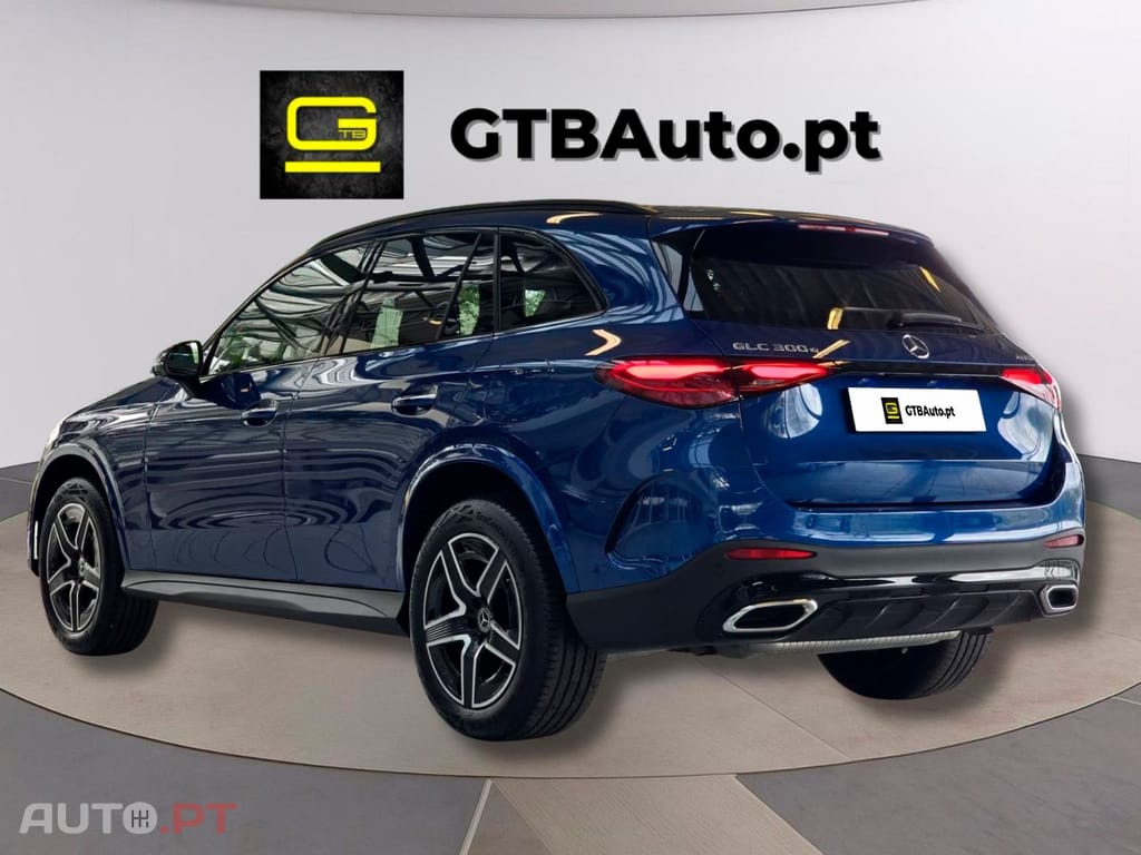 Mercedes-Benz GLC 300 I.V.A DEDUTIVEL e 4M AMG-Line