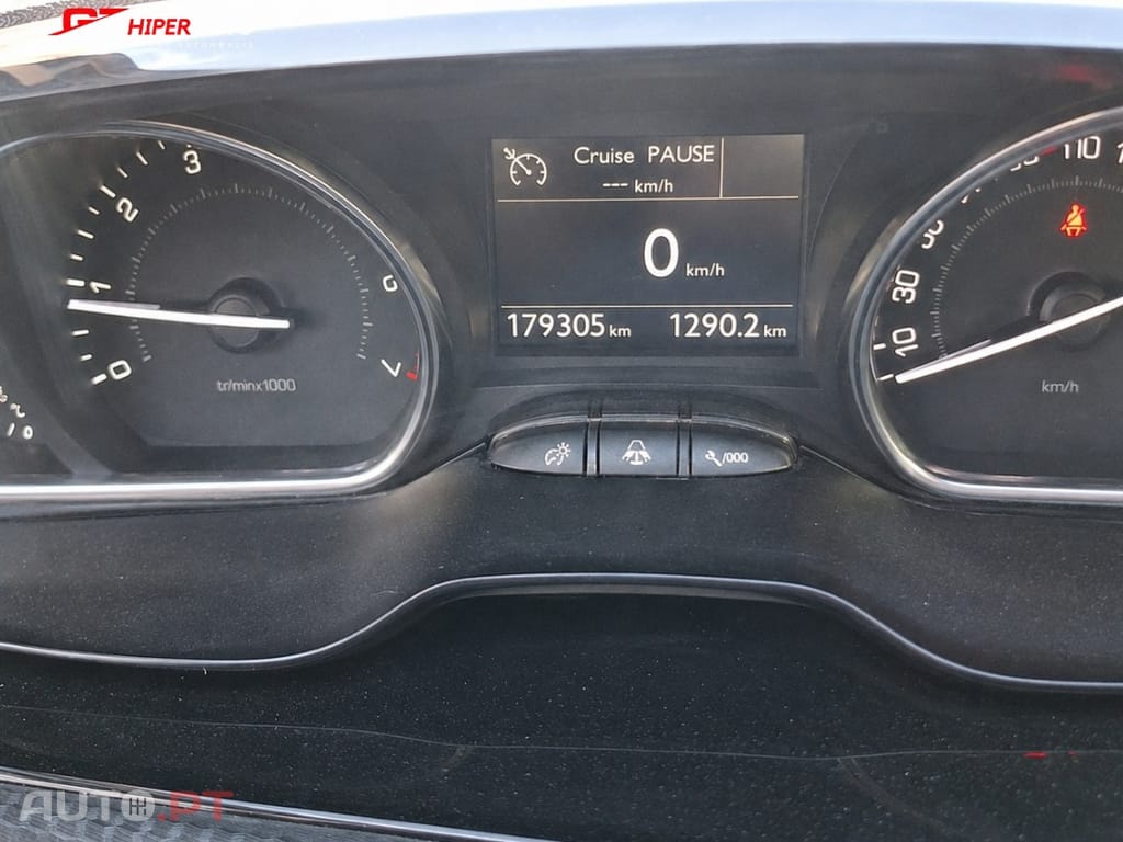 Peugeot 2008 1.2 PureTech Allure