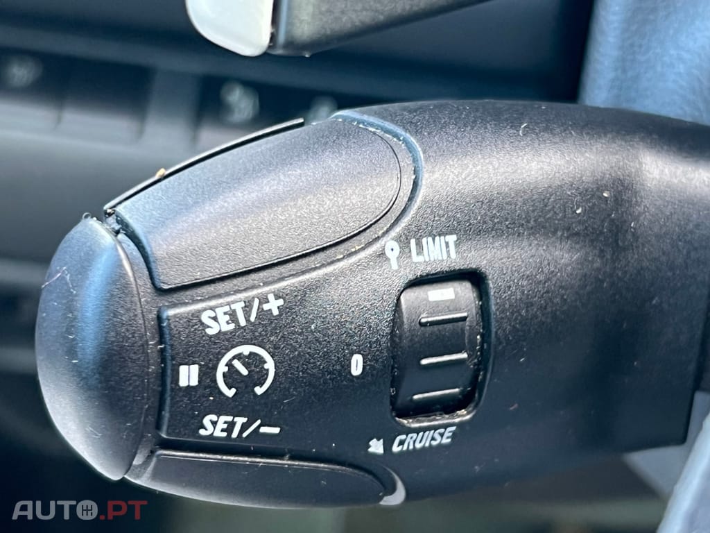 Peugeot 3008 2.0 HDi Hybrid4 Limited Edition