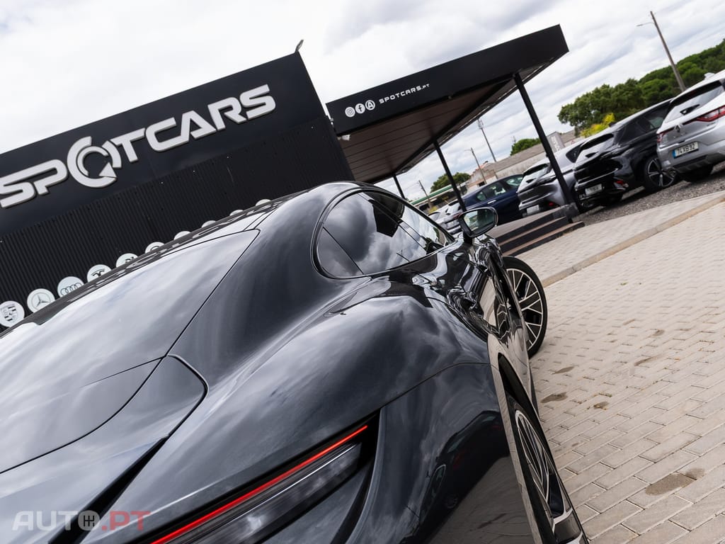 Porsche Taycan Bateria Performance Plus