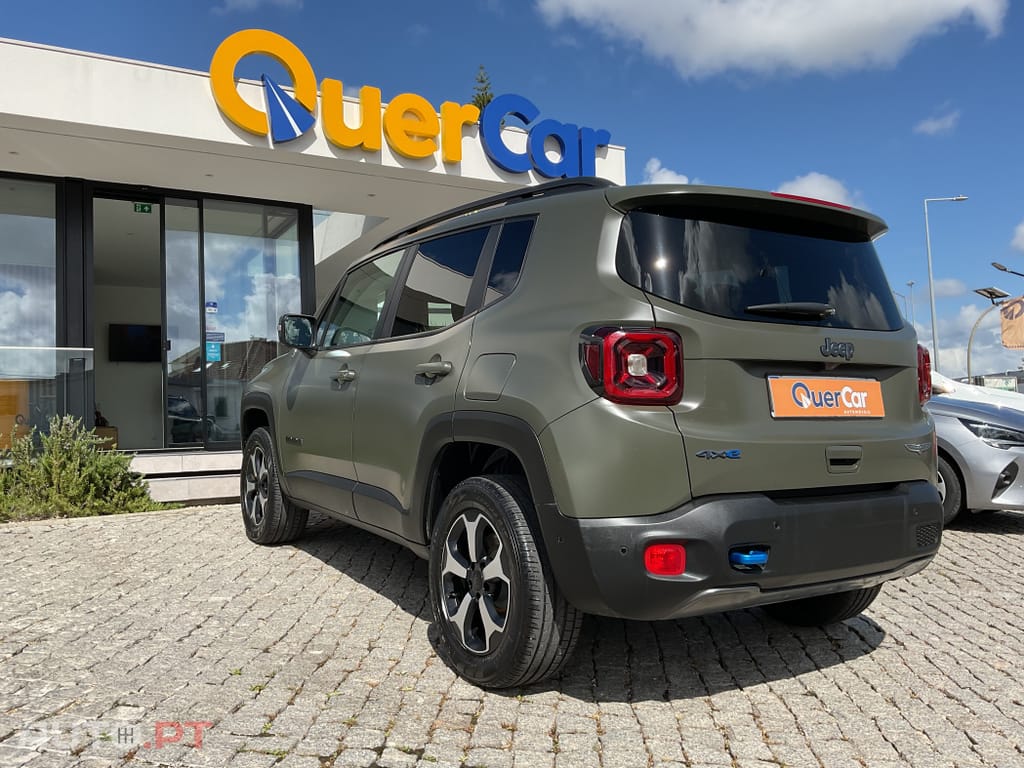 Jeep Renegade 1.3 TG Trailhawk
