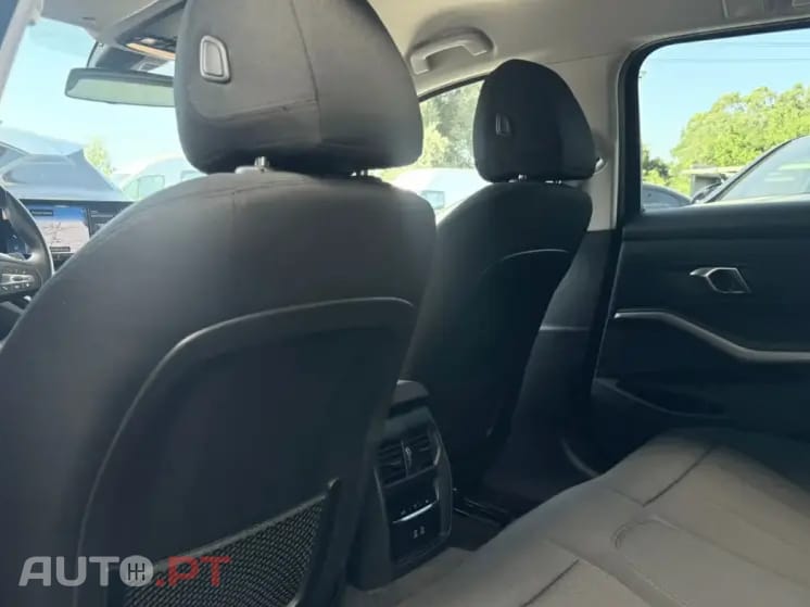 BMW 330 e Corporate Edition Auto