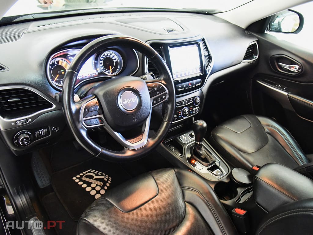 Jeep Cherokee 2.2 D Limited