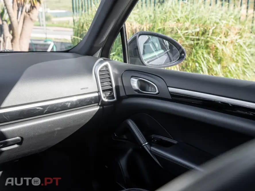 Porsche Cayenne S E-Hybrid