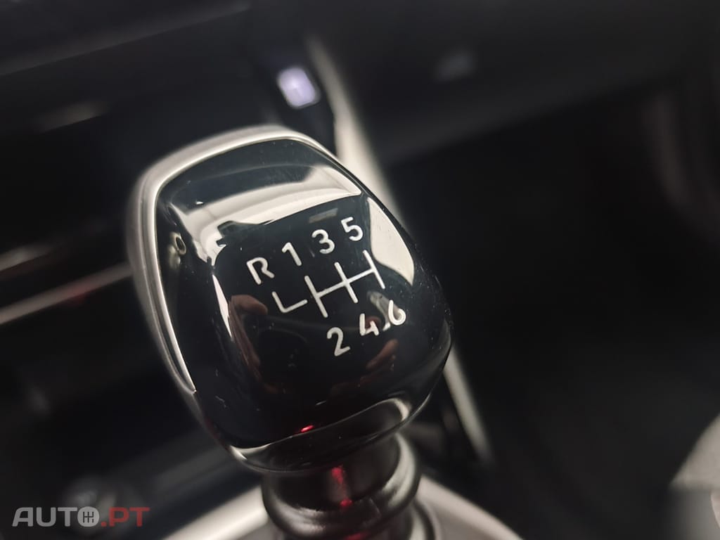 Peugeot 2008 1.2 PureTech Allure Pack