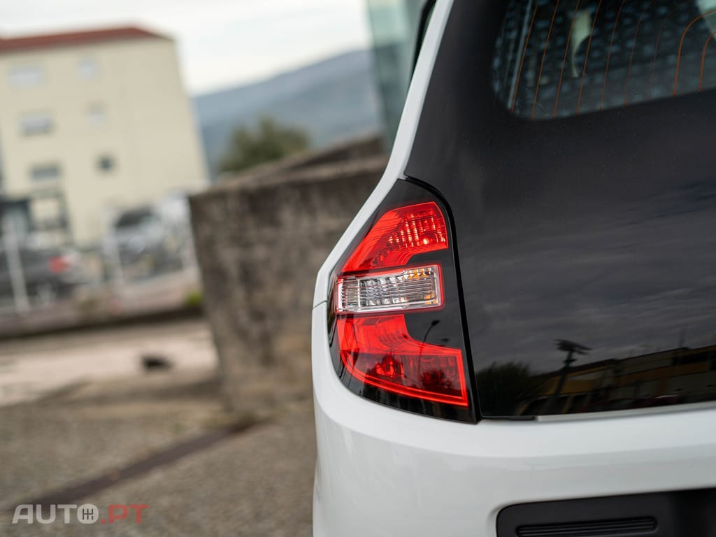 Renault Twingo 1.0 SCe Night&Day
