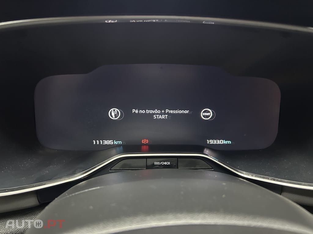 Citroen C5 Aircross 1.6 Hybrid Shine e-EAT8