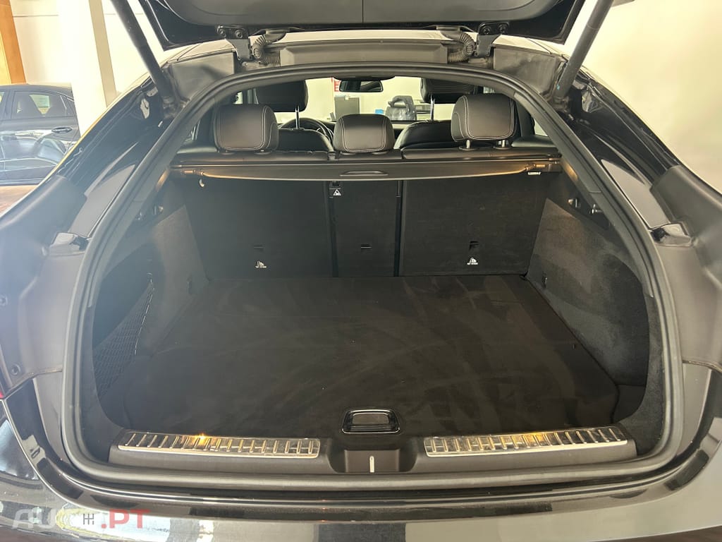 Mercedes-Benz GLC 250 d AMG Line 4-Matic