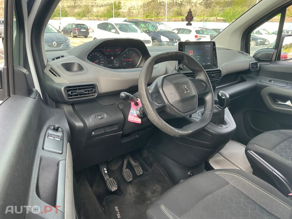 Peugeot Rifter 1.5 BlueHDi Active