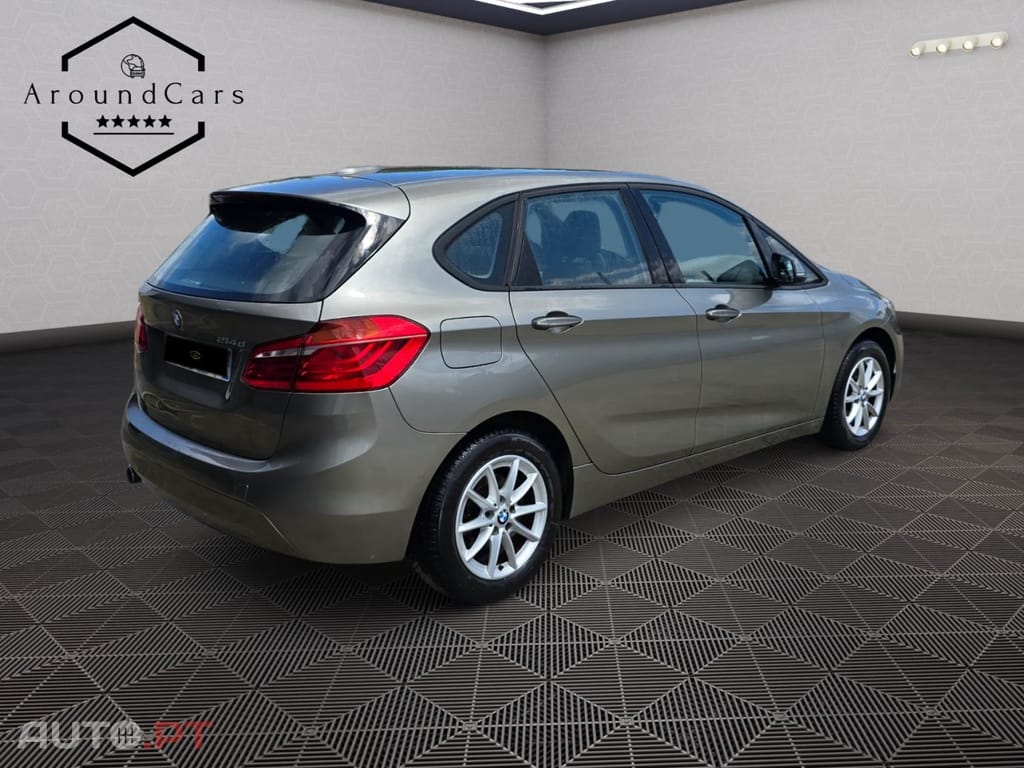 BMW 214 d Advantage