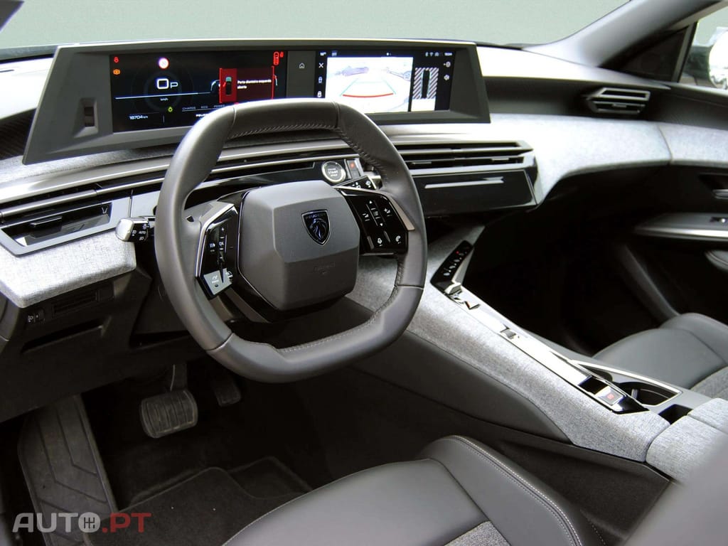 Peugeot 5008 1.2 Hybrid Allure e-DCS6