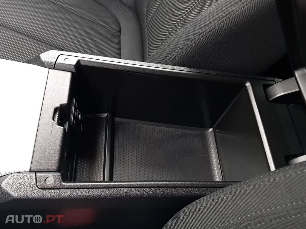 BMW 330 e Corporate Edition Auto