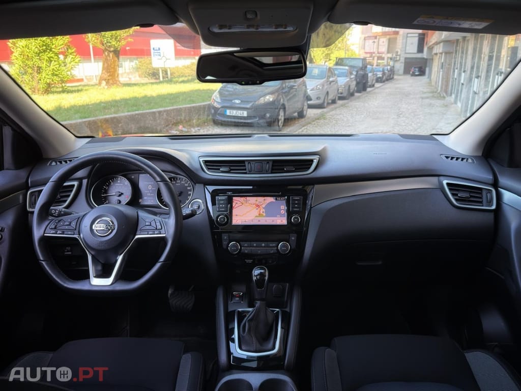 Nissan Qashqai 1.3 DIG-T Tekna Premium DCT