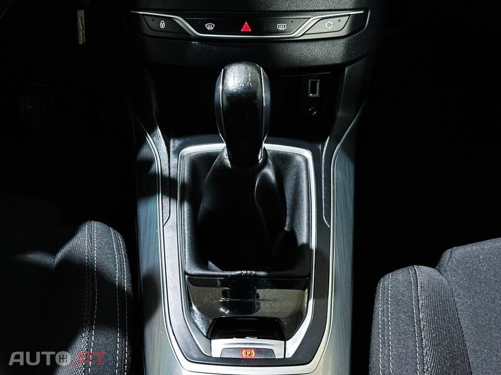 Peugeot 308 1.2 PureTech Allure