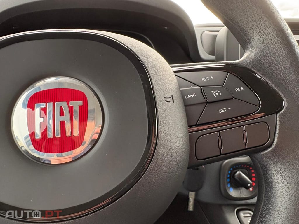 Fiat Panda 1.0 Hybrid Pandina