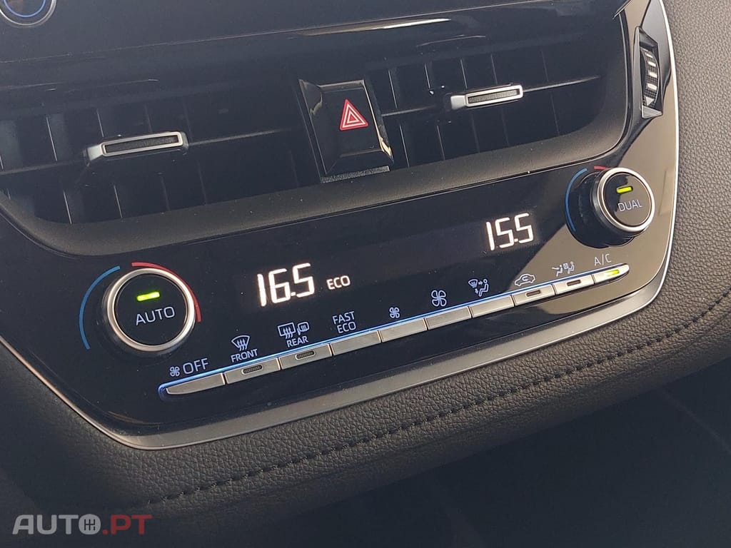 Toyota Corolla 1.8 Hybrid Exclusive