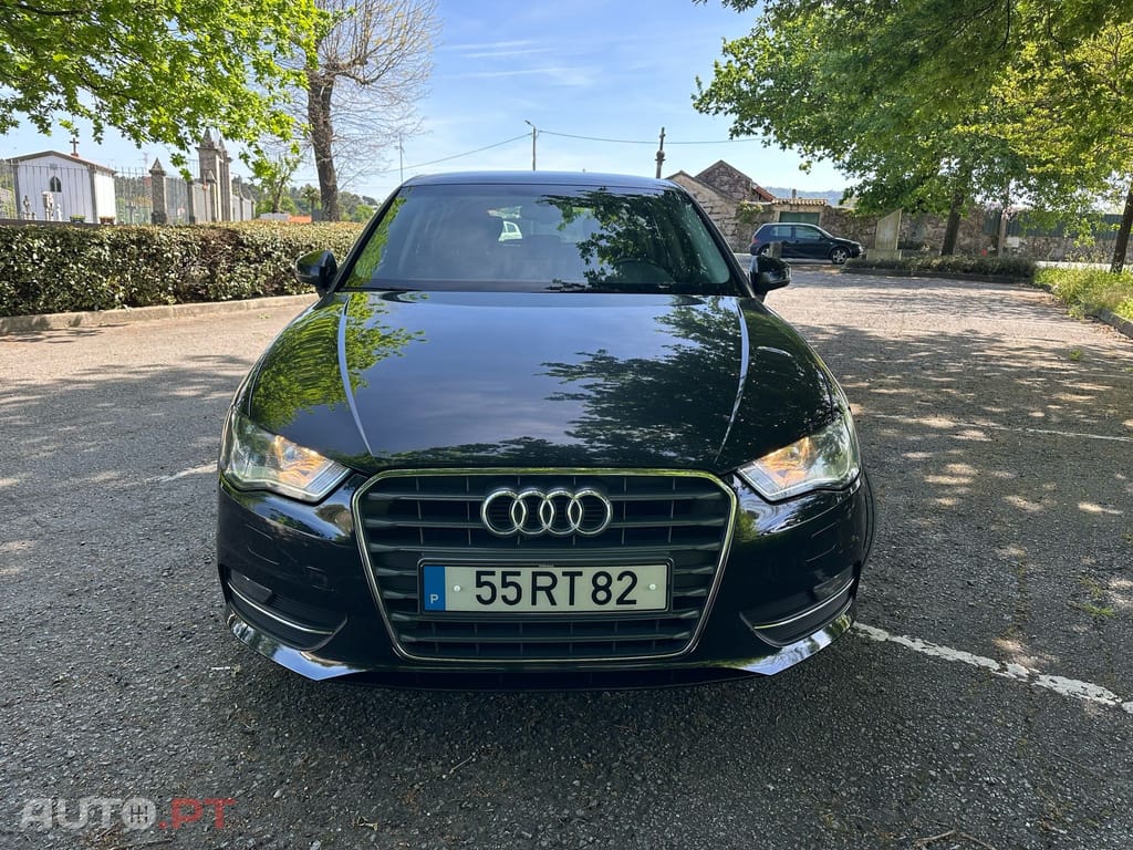 Audi A3 Sportback 1.6 TDi Business Line Attraction S tronic