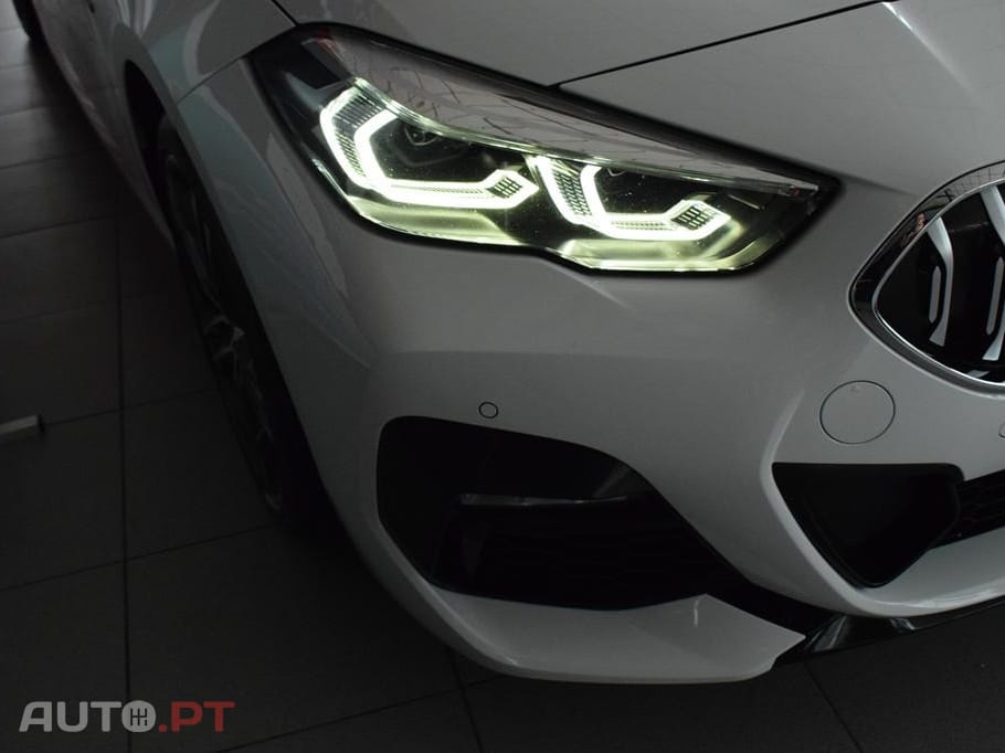 BMW 216 d Pack Desportivo M