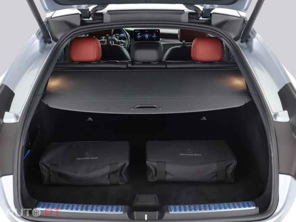 Mercedes-Benz GLC 300 e 4M Coupé AMG I.V.A DEDUTÍVEL