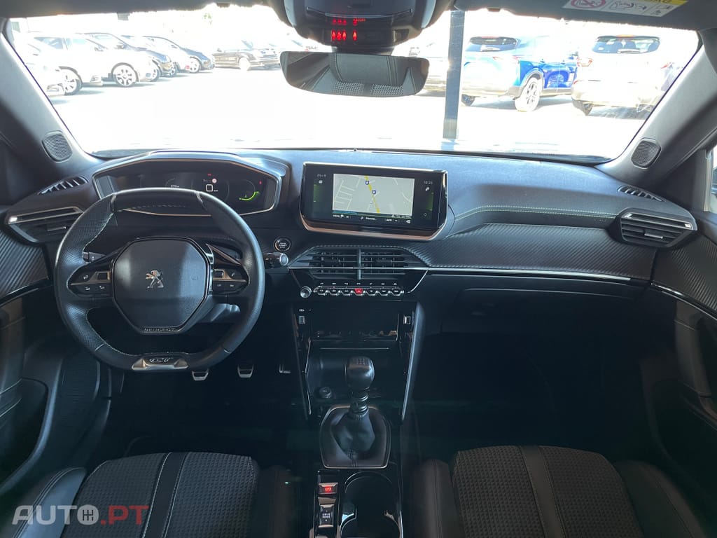 Peugeot 2008 1.2 PureTech GT