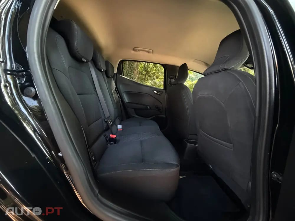 Renault Clio 1.0 TCe Intens Bi-Fuel