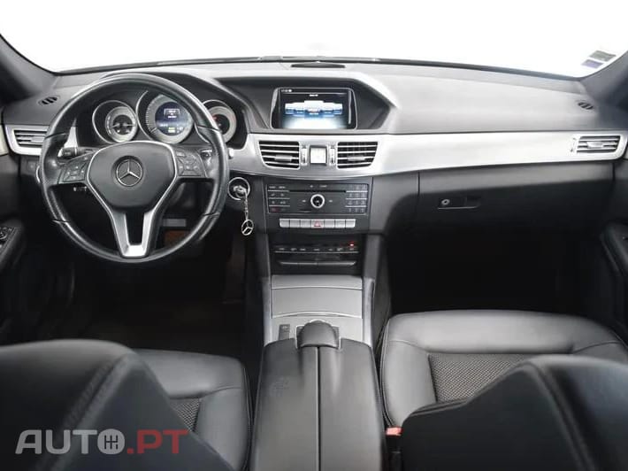 Mercedes-Benz E 300 Bluetec Hybrid Avantgarde