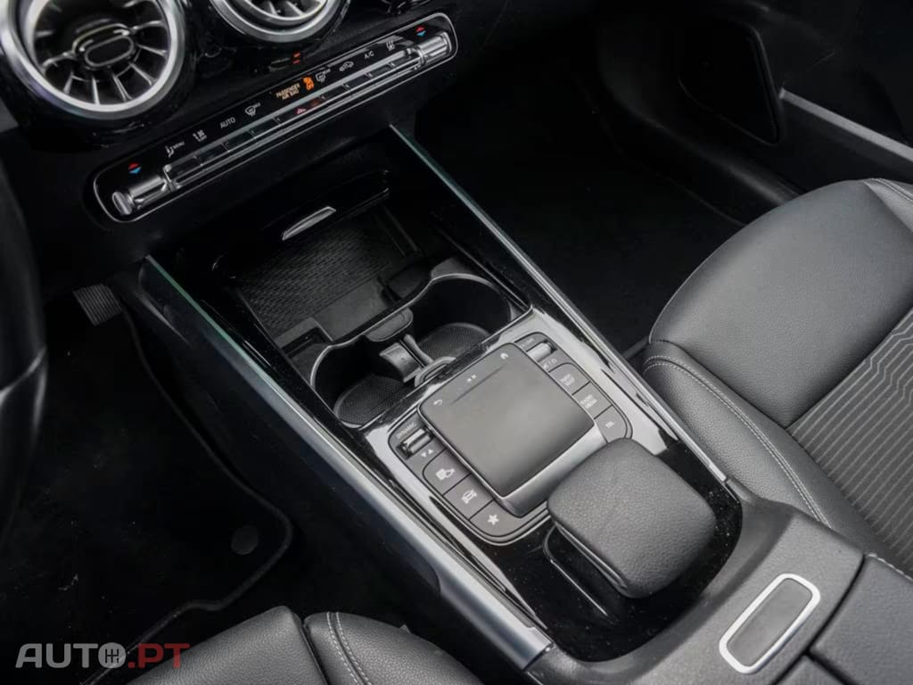 Mercedes-Benz EQB 250 PROGRESSIVE 