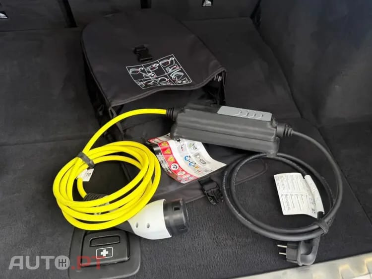 BMW 330 e Corporate Edition Auto